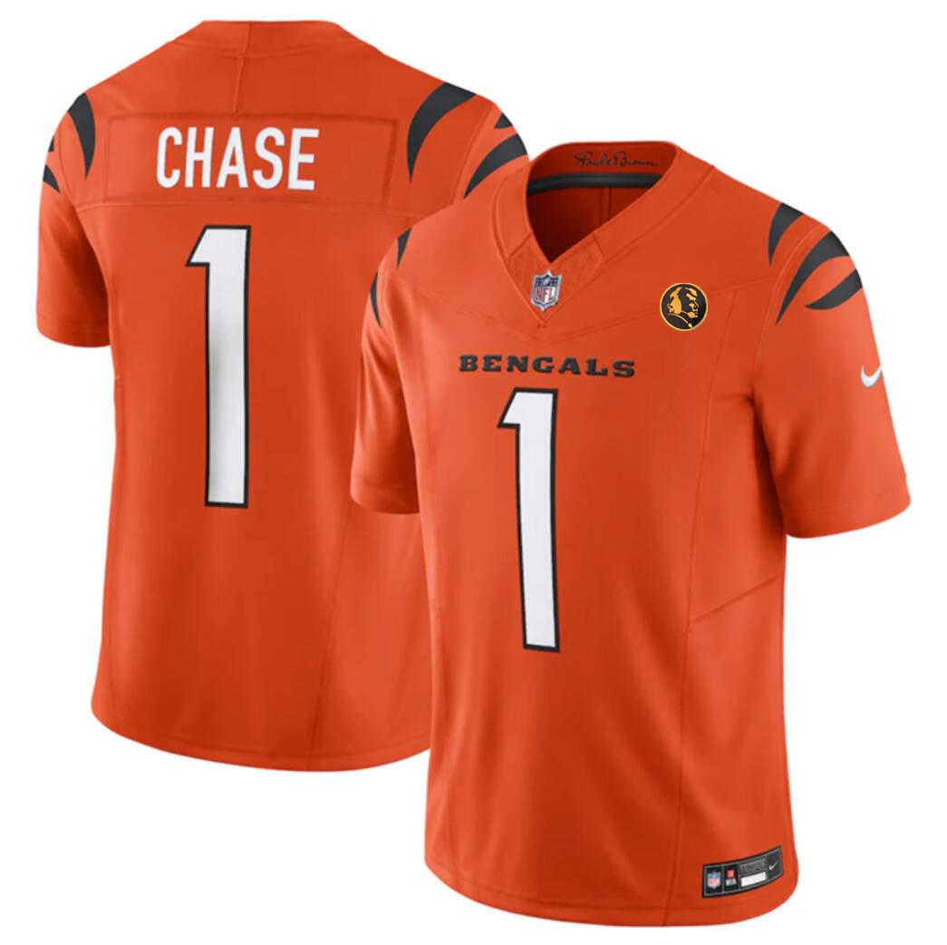 Men's Cincinnati Bengals #1 Ja'Marr Chase Orange 2023 F.U.S.E. With John Madden Patch Vapor Limited Stitched Football Jersey Men's Cincinnati Bengals #1 Ja'Marr Chase Orange 2023 F.U.S.E. With John Madden Patch Vapor Limited Stitched Football Jersey