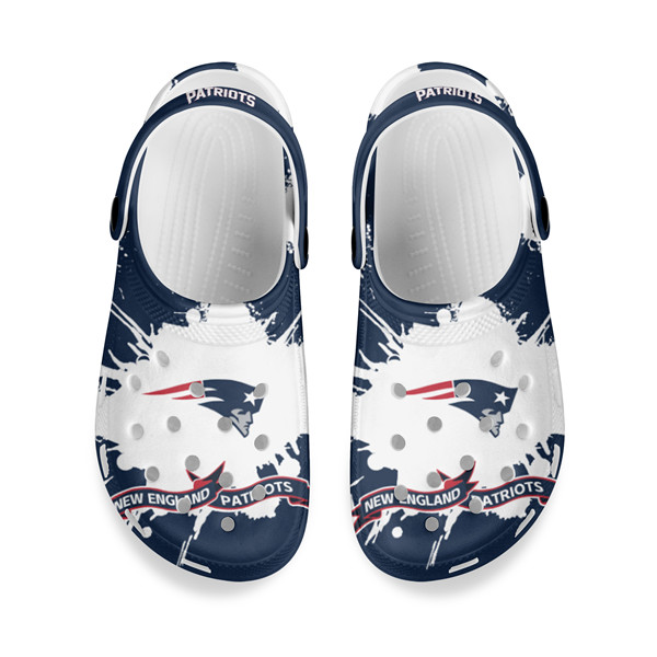 Men's New England Patriots Bayaband Clog Shoes 001 Men's New England Patriots Bayaband Clog Shoes 001