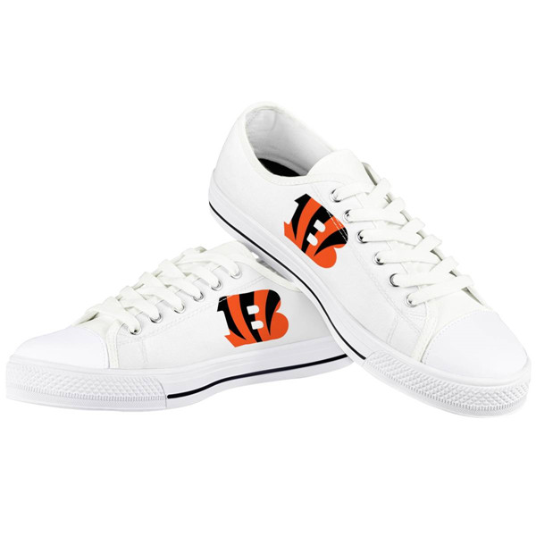 Women's Cincinnati Bengals Low Top Canvas Sneakers 005