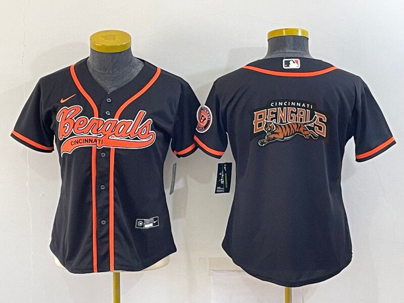 Women's Cincinnati Bengals Black Team Big Logo With Patch Cool Base Stitched Baseball Jersey(Run Small) Women's Cincinnati Bengals Black Team Big Logo With Patch Cool Base Stitched Baseball Jersey(Run Small)